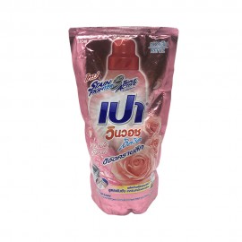 Pao Detergent Liquid Stain Fighter White Floral 700ml (Refill)