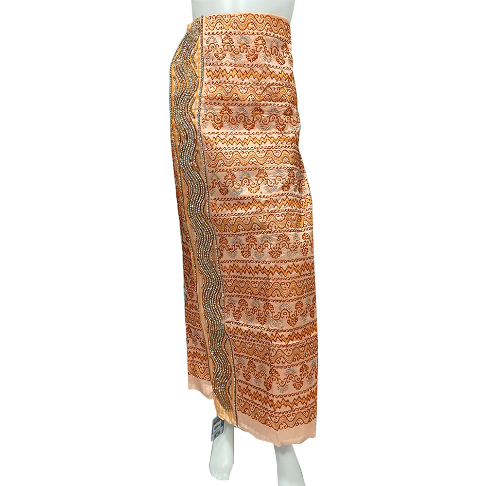 Golden Silk Women Fabric One Set (Thai Poe Par 6 Line Chate)