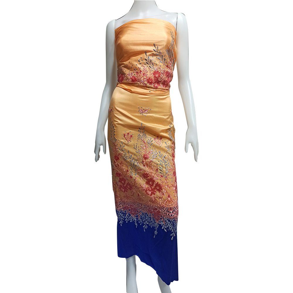 Golden Silk Women Fabric One Set (Thai Poe 3 Yaung Set Duna Zar Par)