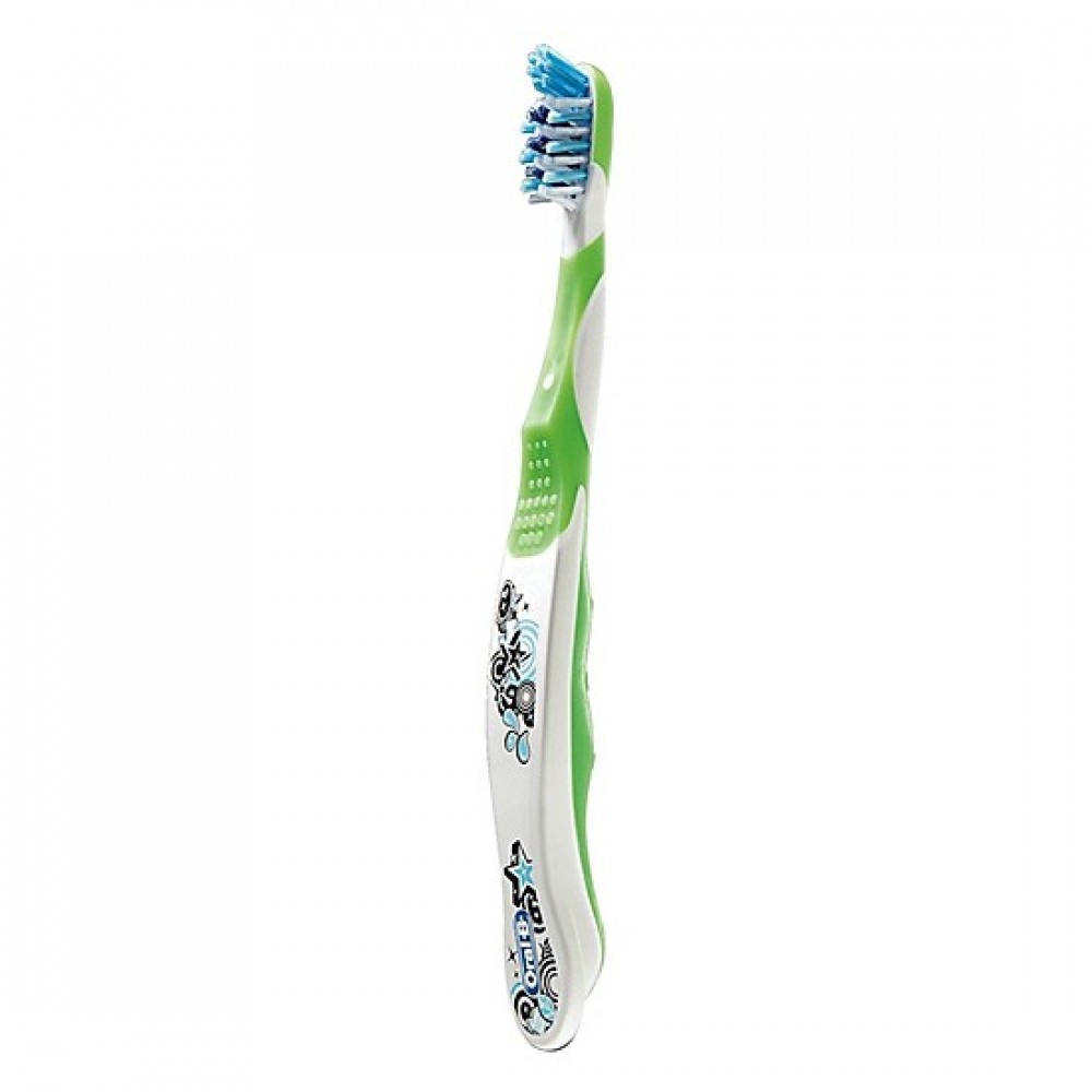 Oral B Kids Cross Action Soft Stage 4 Toothbrush 8 years