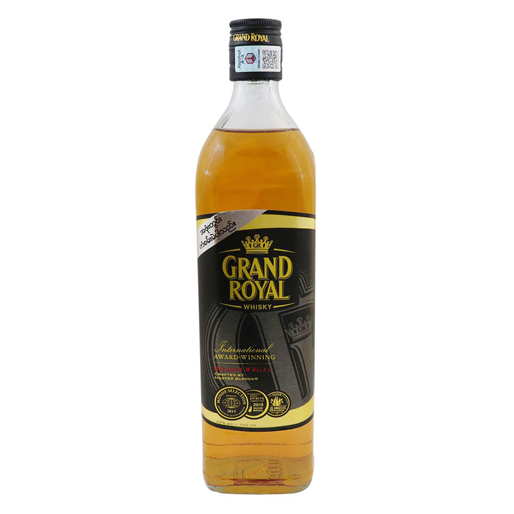 Grand Royal Whisky Black 700ml