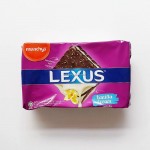 Munchy's Lexus Vanilla Cream Salted Chocolate Biscuit Sandwich 190g