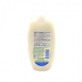 Johnson's Cottontouch Face & Body Lotion 200ml
